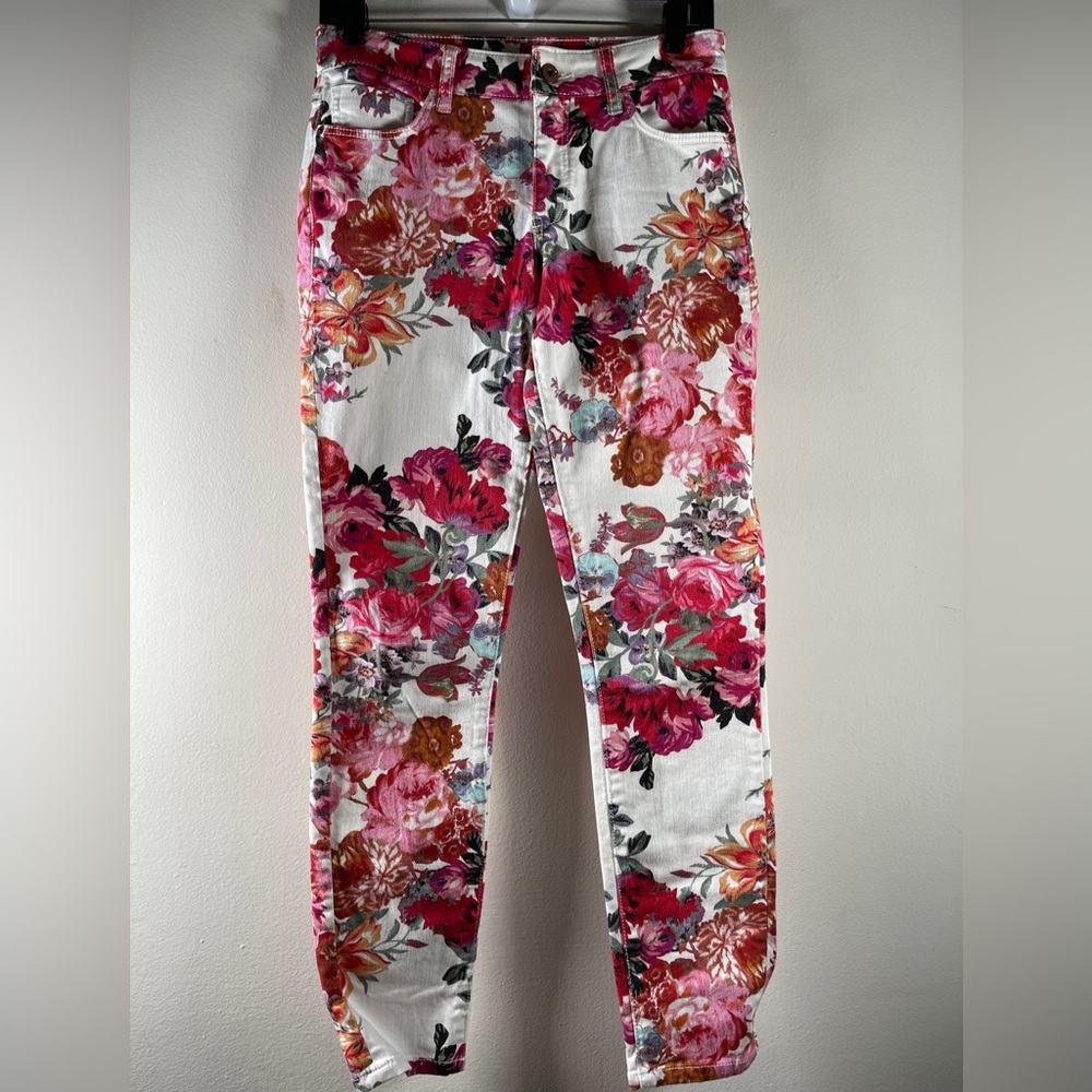 Floral pilcro mid rise skinny jeans size 26